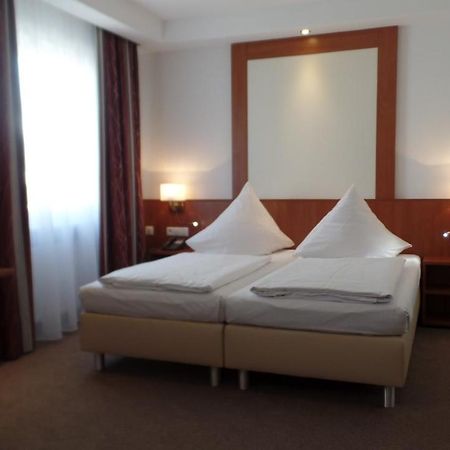 Hotel St. Georg Regensburg Dış mekan fotoğraf